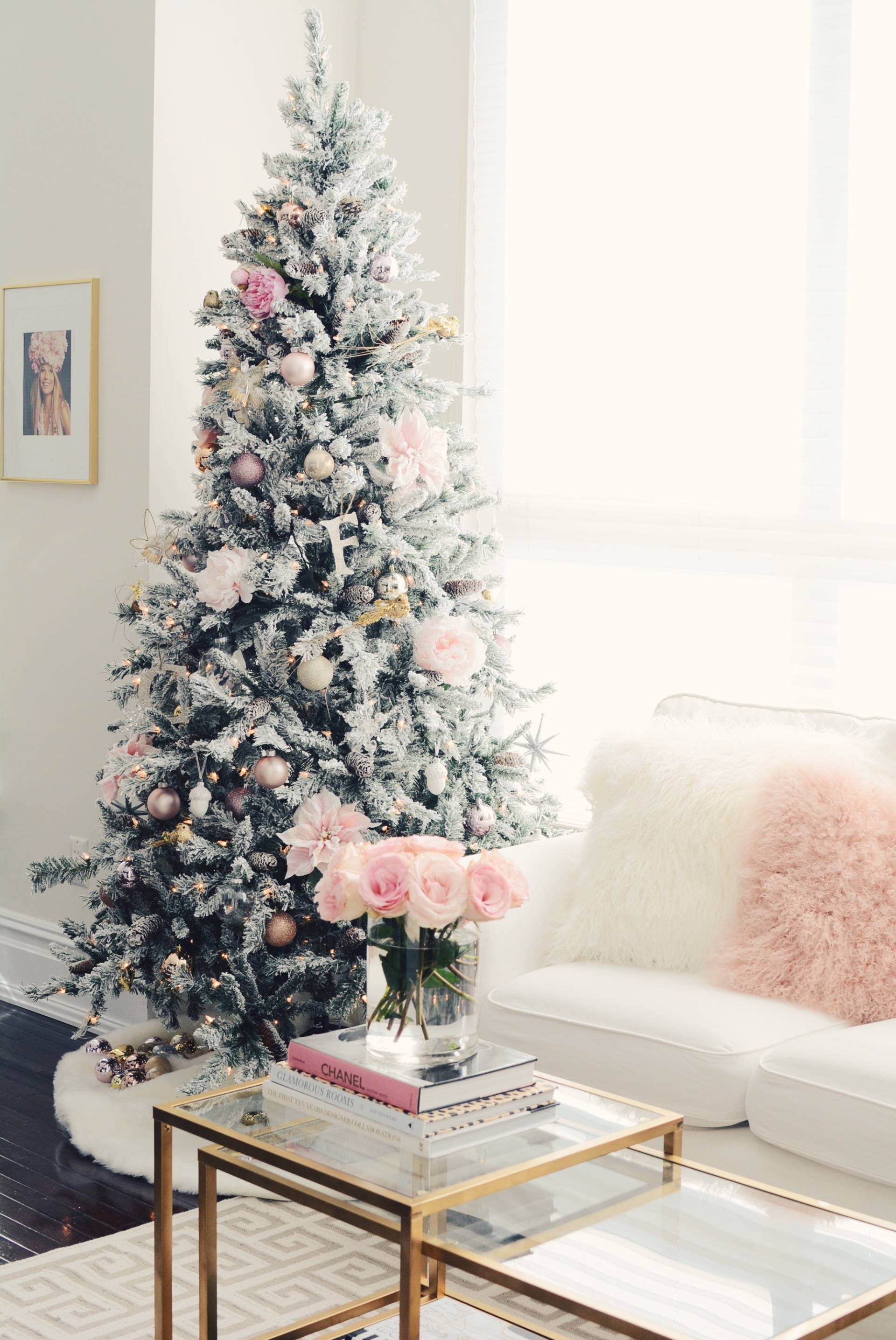 How to Decorate the Perfect Pink Christmas Tree The Pink Dream