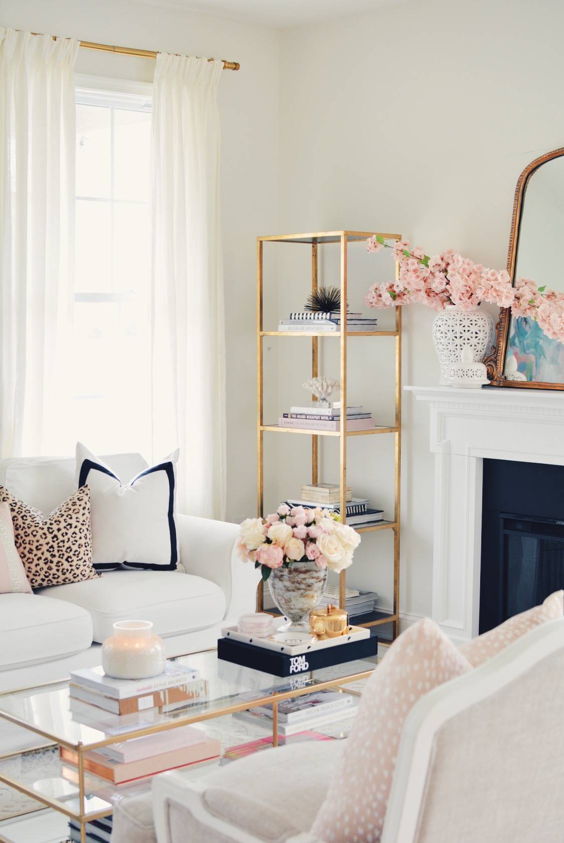 Living Room Arrangement Ideas: Elegant Formal Living Room - The Pink Dream